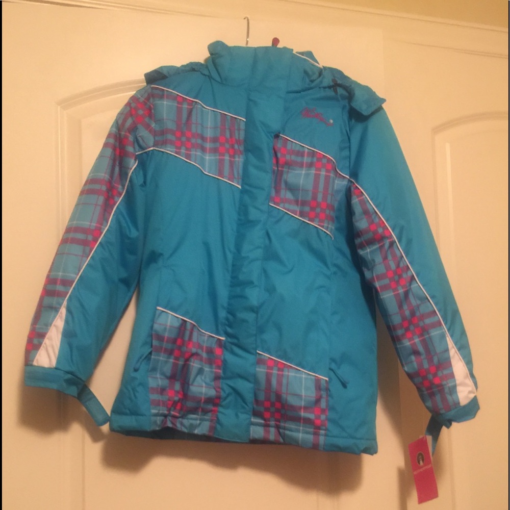 NWT Girls coat fully lined.